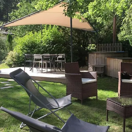 Domek alpejski Magnificent Family Chalet Near Chamonix