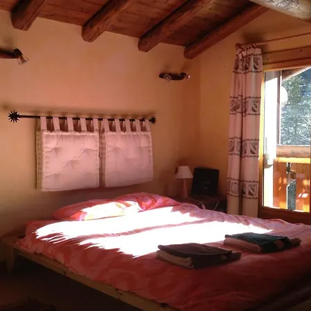 Magnificent Family Chalet Near Domek alpejski